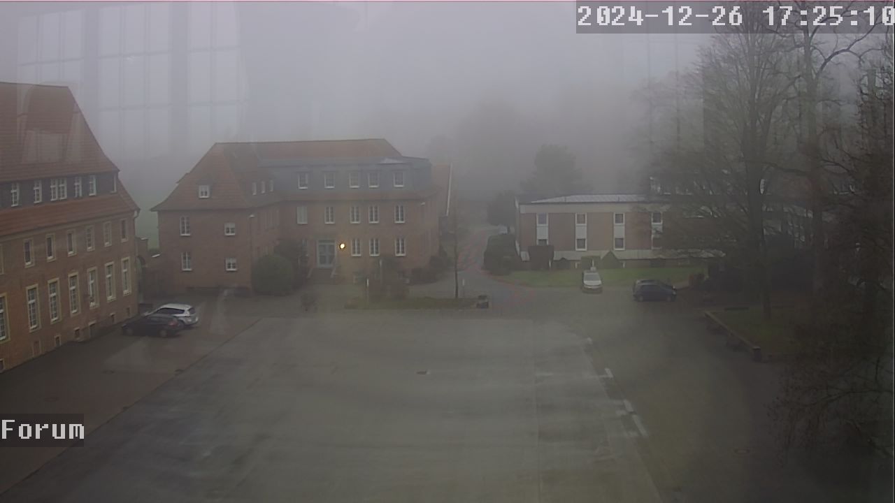 Webcam Schulhof 16:25