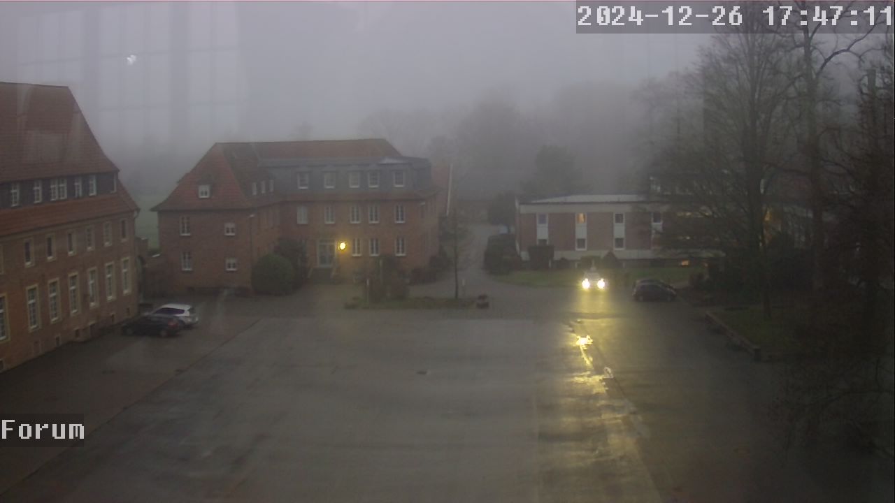 Webcam Schulhof 16:47