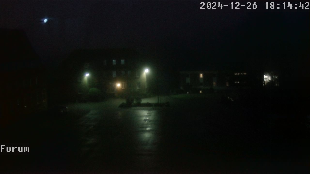 Webcam Schulhof 17:14