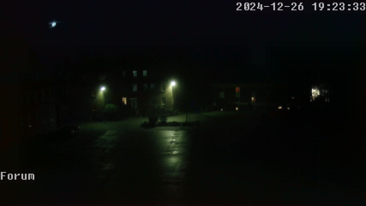 Webcam Schulhof 18:23