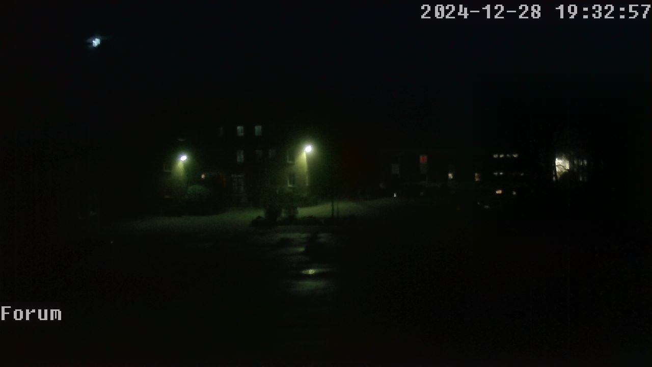 Webcam Schulhof 18:32