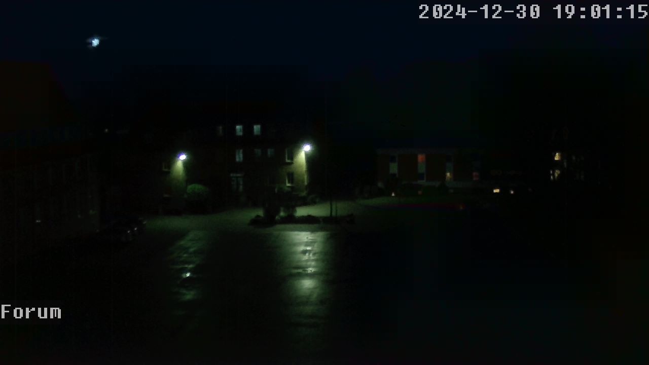 Webcam Schulhof 18:01