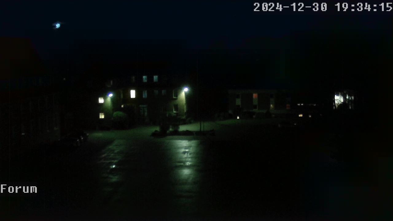 Webcam Schulhof 18:34