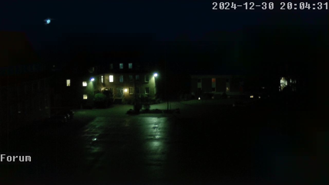 Webcam Schulhof 19:04