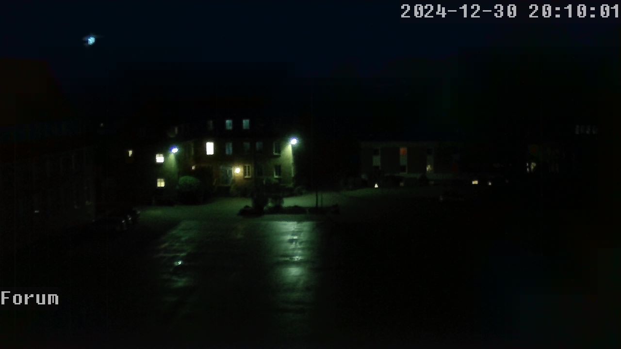 Webcam Schulhof 19:10