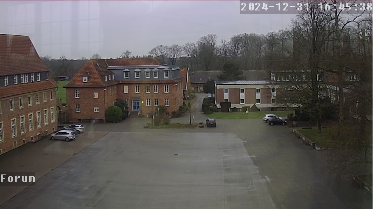 Webcam Schulhof 15:45