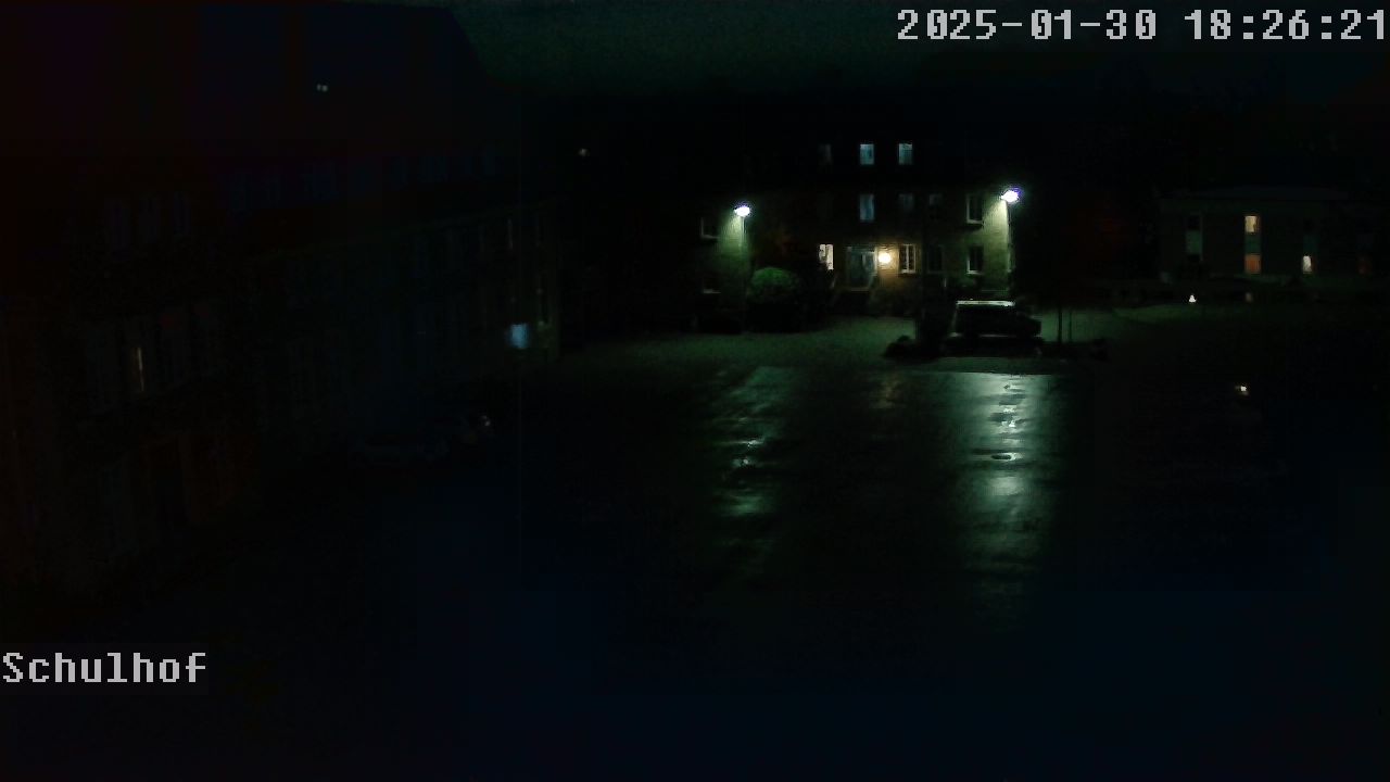 Webcam Schulhof 18:26